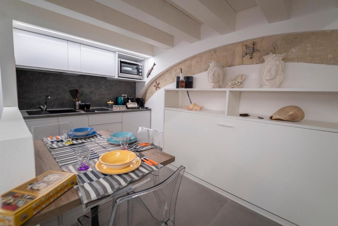 Ortigia Charme Piazza Duomo Apartment Syracuse Exterior photo